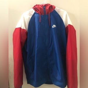 Nike windbreaker